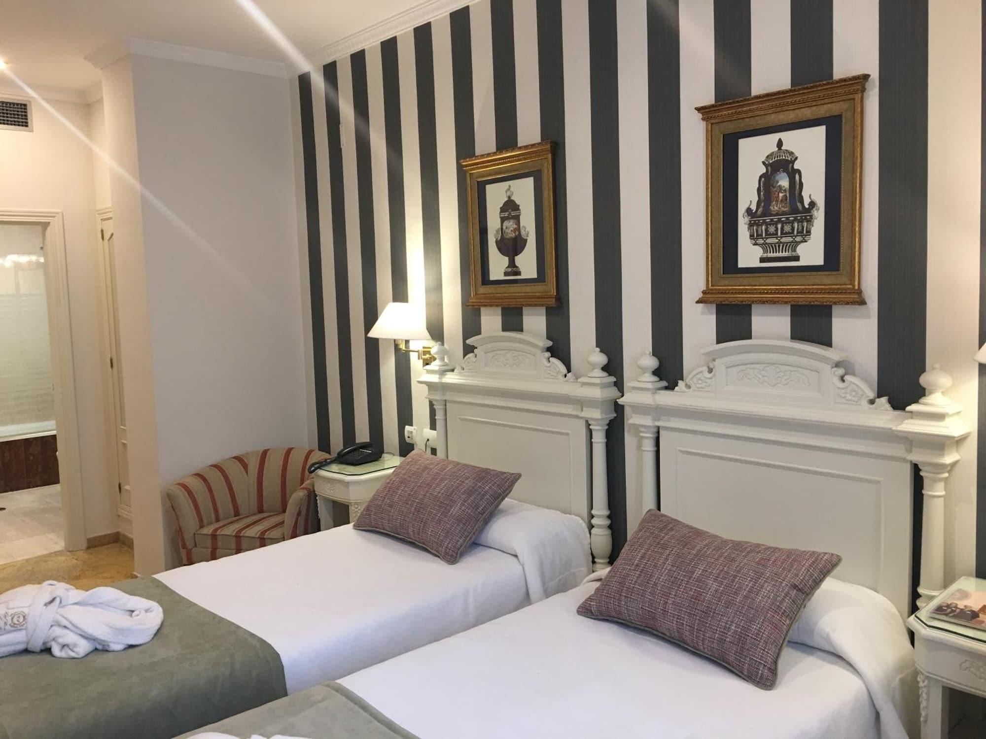 Adriano Boutique Sevilla Екстериор снимка