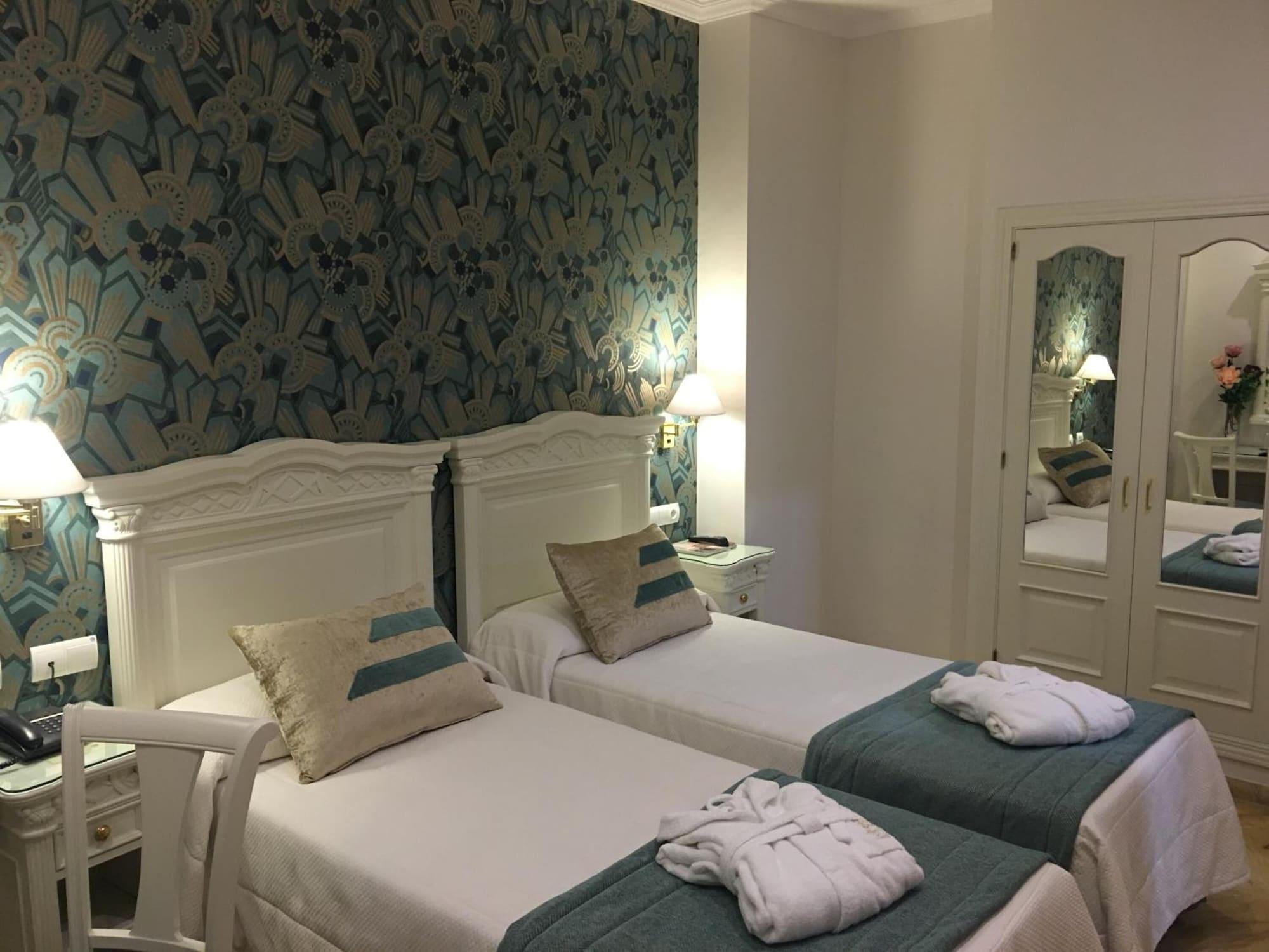 Adriano Boutique Sevilla Екстериор снимка