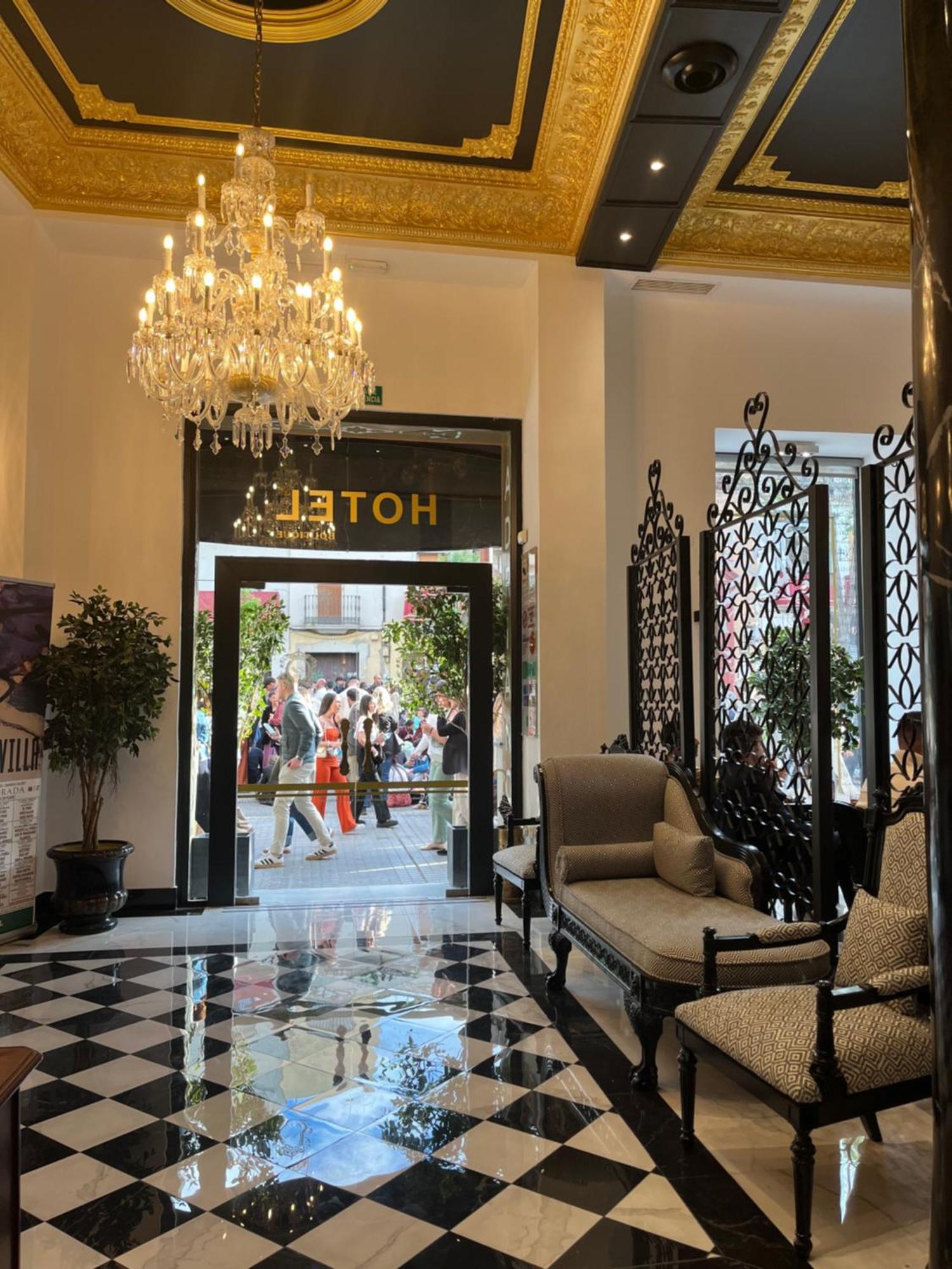 Adriano Boutique Sevilla Екстериор снимка